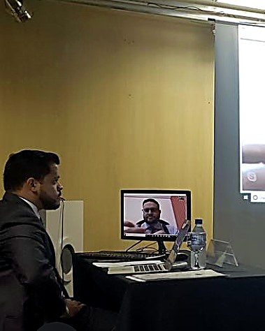 Curso por videoconferência